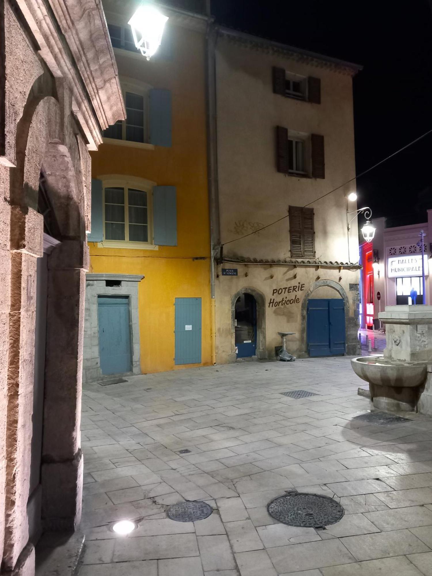 #2 Studio # Place Charmante Toulon Exteriér fotografie